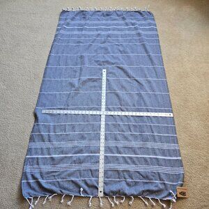 NWT Creme de la Creme Oversized Fringed Scarf Wrap Navy White Linen Cotton